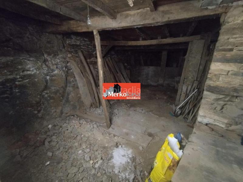 Foto 12f5be94-a276-4427-9ce6-c24510410789. Casa amb calefacció aparcament a Baleira