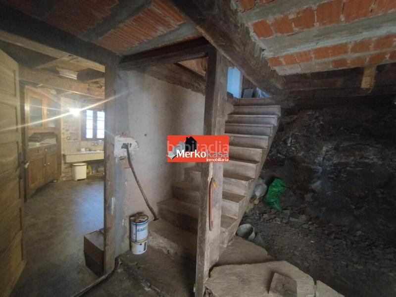 Foto 1fe5daa8-8c85-4c0f-973a-4c7c4696e70c. Casa amb calefacció aparcament a Baleira