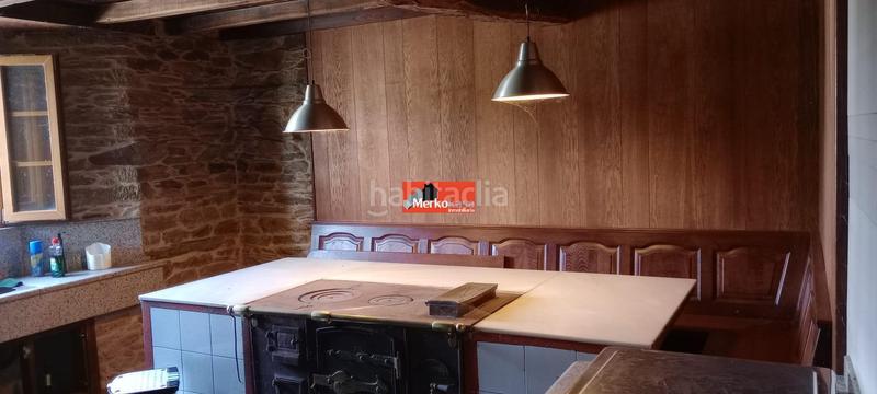 Foto 2205354d-5192-417d-b550-9454f8dca573. Casa amb calefacció aparcament a Baleira