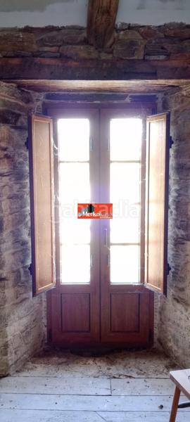 Foto 49a5abd3-c32e-4738-8fc0-085c7f74a0a3. Casa amb calefacció aparcament a Baleira