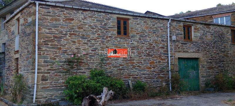 Foto 4be4528b-8c1f-4d2b-a6d4-a00895df698c. Casa amb calefacció aparcament a Baleira