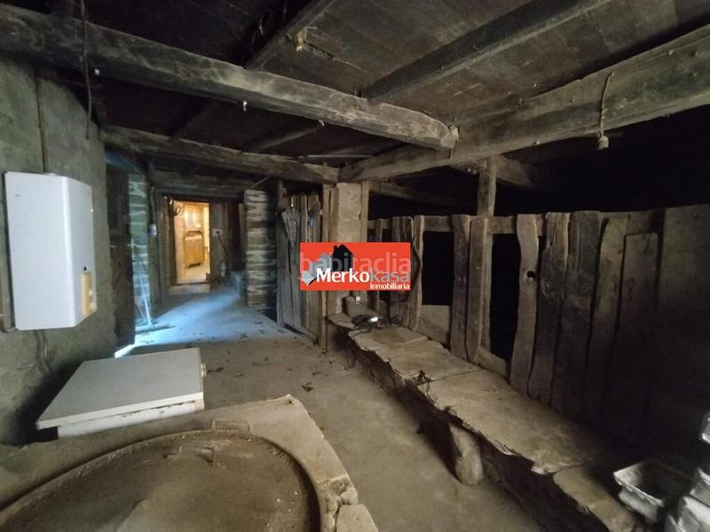 Foto 6d036832-7f7c-4071-b03b-ab59aceae9fa. Casa amb calefacció aparcament a Baleira