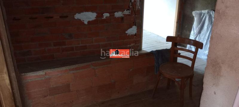 Foto 7016d4c2-d99a-4daa-bb13-e8506607157a. Casa amb calefacció aparcament a Baleira