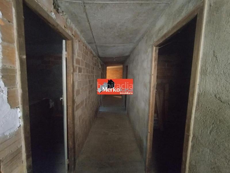 Foto 83d0e0a3-589c-4ce9-b353-98736053d86a. Casa amb calefacció aparcament a Baleira