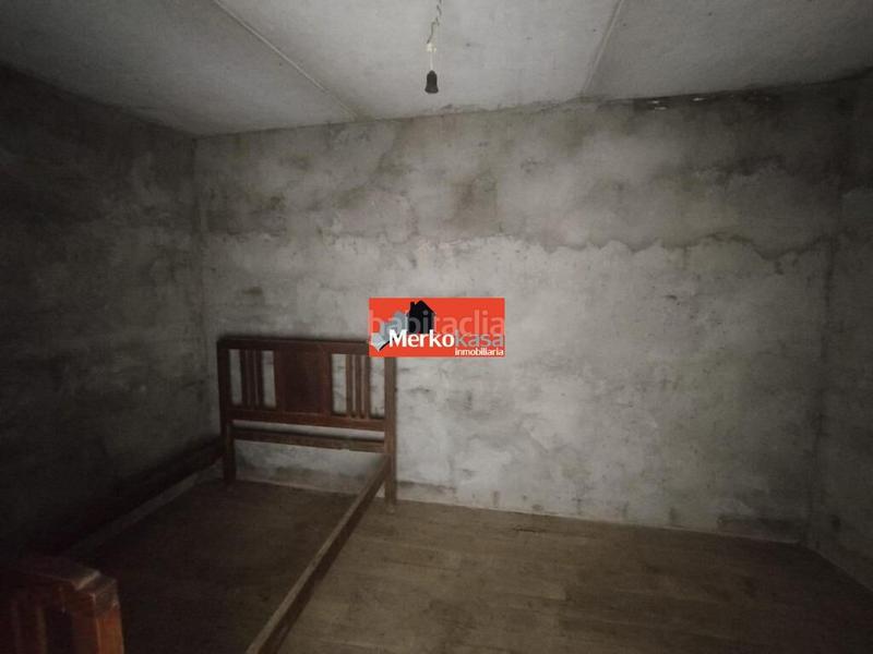 Foto 942edaec-d2a1-4e9c-b693-d8954638da48. Casa amb calefacció aparcament a Baleira