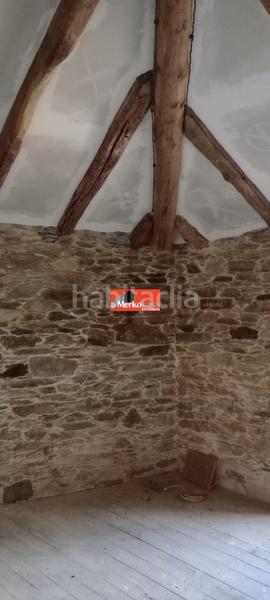 Foto b2e4109b-14cb-4d72-88cd-8530c25beb1a. Casa amb calefacció aparcament a Baleira