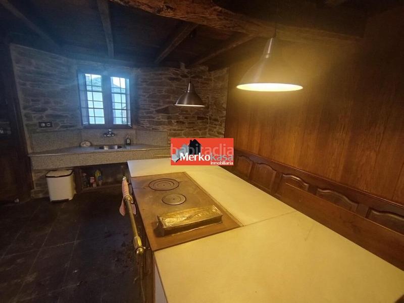 Foto e398c08a-336d-42ab-8596-5c6ac0764d2a. Casa amb calefacció aparcament a Baleira