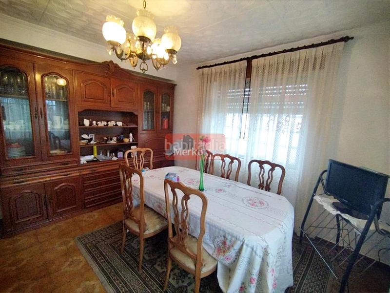 Foto ae800f0b-747d-481e-a1a2-5cea299ba9e0. Mas avec chauffage parking dans Begonte