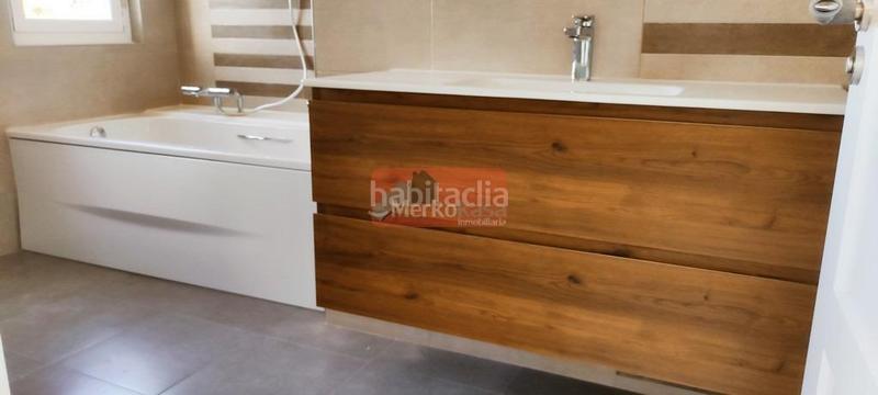 Foto 007c4550-c151-4851-83ba-5a24c3ff9e2d. Chalet con riscaldamento in Parroquias del Este Lugo