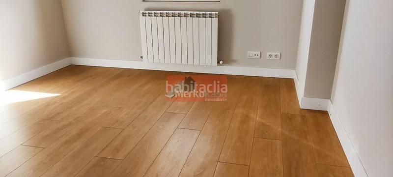 Foto 11b58b66-0006-433d-862e-02435f4f7a5f. Chalet con riscaldamento in Parroquias del Este Lugo