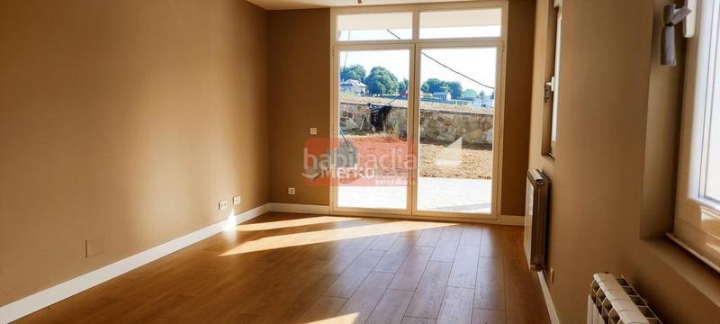 Foto 1e39e55f-7d68-4545-a280-2c8a753dae99. Chalet con riscaldamento in Parroquias del Este Lugo