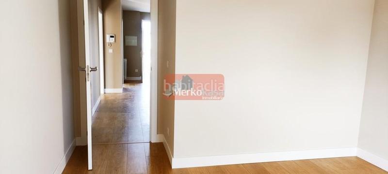 Foto 4322678c-50a3-4117-8a85-522d1aec27c4. Chalet con riscaldamento in Parroquias del Este Lugo