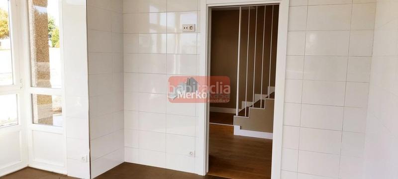 Foto 7e363f20-ea95-4b8e-85b2-e98c13afa0f7. Chalet con riscaldamento in Parroquias del Este Lugo