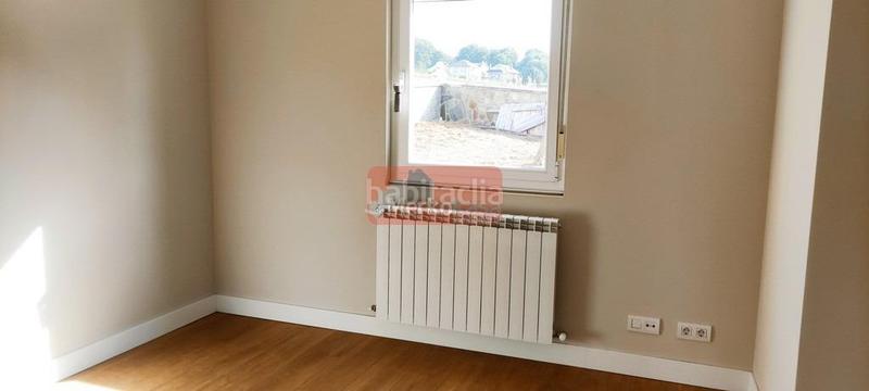 Foto a254330a-f533-4b9a-b5c1-b77a595e17de. Chalet con riscaldamento in Parroquias del Este Lugo