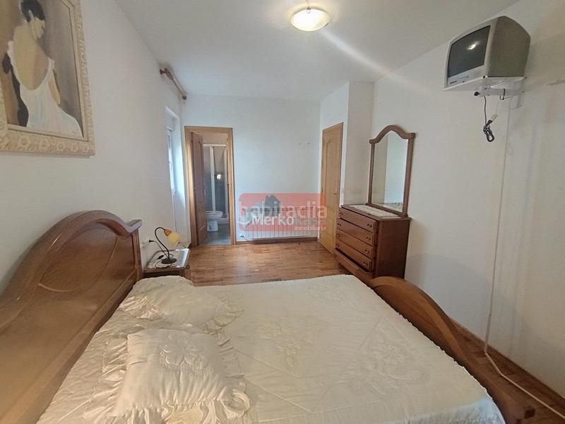 Foto 148ade99-1c8d-4816-9dbe-1a28af29b6b0. Chalet se vende vivienda unifamiliar con terreno , os ancares lucenses en Baralla