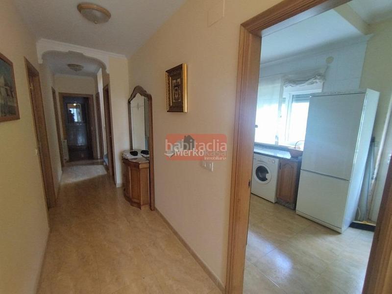 Foto 6aaa1e46-bdec-4d57-84c0-85287db6a8bf. Chalet se vende vivienda unifamiliar con terreno , os ancares lucenses en Baralla