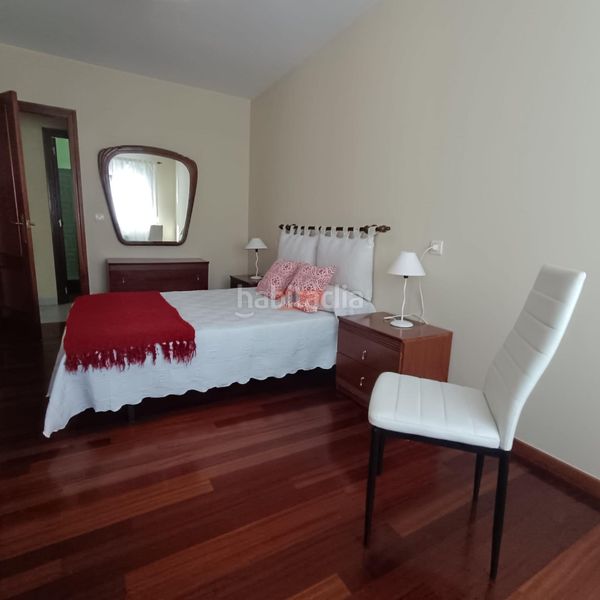 Foto a4e2db6a-e735-4e12-b72a-dfa364a15d71. Rent flat with parking in Residencia - Abella Lugo