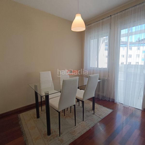 Foto de87dc44-701b-4635-a28f-9d9a58252a67. Rent flat with parking in Residencia - Abella Lugo