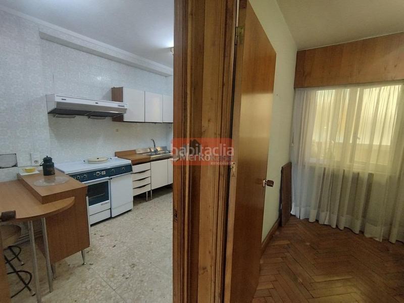 Foto c26b1c12-d6ee-4b69-88d9-cc73bde7f9ea. Pis amb calefacció aparcament a Centro - Recinto Amurallado Lugo
