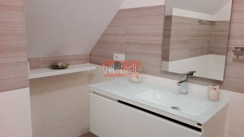 Foto bad95d62-8bb9-4b14-ac0d-88b35d9f3b09. Affitto duplex con riscaldamento parcheggio in Acea de Olga - Augas Férreas Lugo