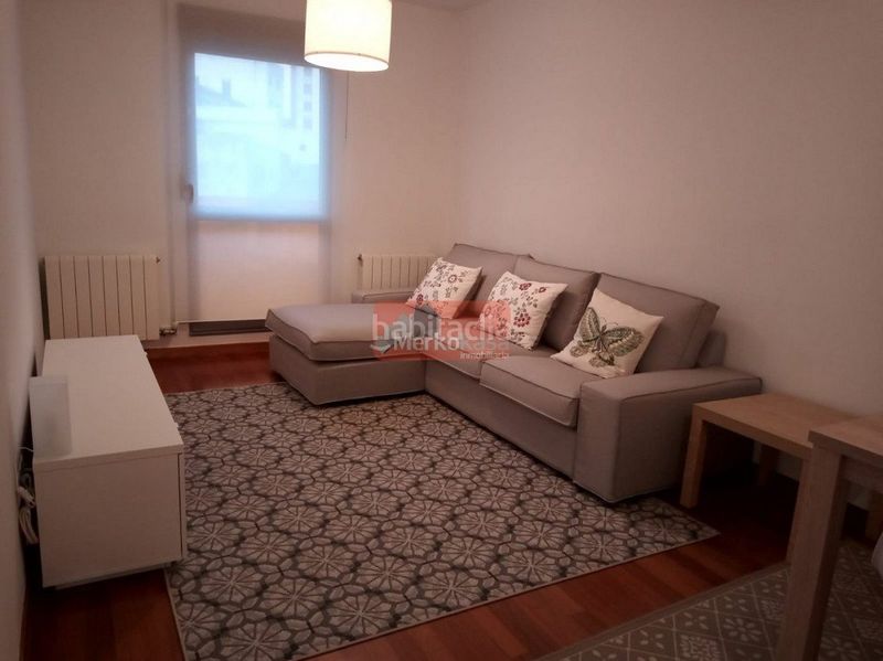 Foto 569217d9-9f34-4f6a-a8fd-e4155c8c6c8a. Lloguer pis amb calefacció aparcament a Residencia - Abella Lugo