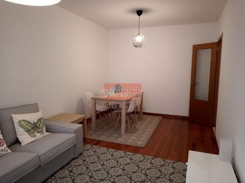 Foto f45e739a-cfb3-40b1-a7c9-1af37e9036ad. Lloguer pis amb calefacció aparcament a Residencia - Abella Lugo