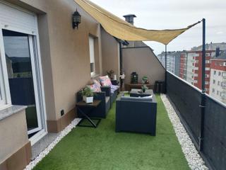 Zweistckige Wohnung en A Piriganlla - Albeiros - Garabolos. Se vende dplex sin amueblar muy funcional y moderno en avd. cor
