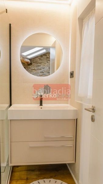 Foto aee6c4c2-de76-4eb6-ae44-47382bd4c6f2. Lloguer dúplex amb calefacció a Centro - Recinto Amurallado Lugo
