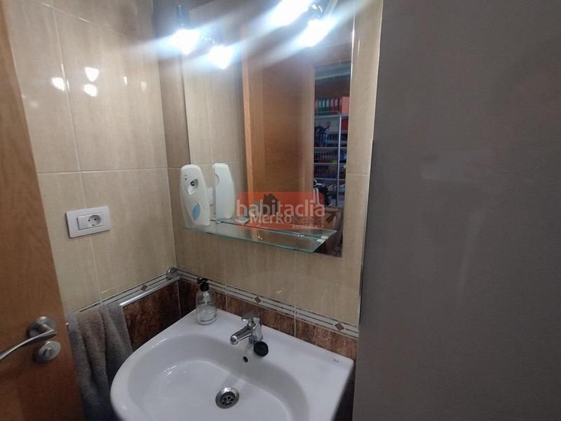Foto 33ed7233-13c8-421f-ac3c-224324c48230. Traspaso local comercial se alquila o se traspasa local comercial con licencia en Lugo