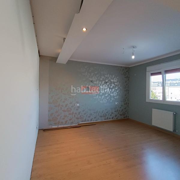 Foto 254655fd-0d07-45d0-a204-ea8b309726d7. Dúplex amb calefacció aparcament a Residencia - Abella Lugo