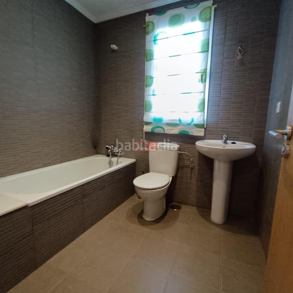 Foto 26d08e4e-5122-42a1-ab67-083ff37bdd44. Dúplex amb calefacció aparcament a Residencia - Abella Lugo