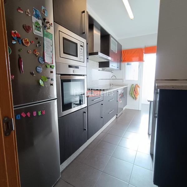 Foto eb414ded-436b-46be-bd1f-f58cef17d227. Dúplex amb calefacció aparcament a Residencia - Abella Lugo