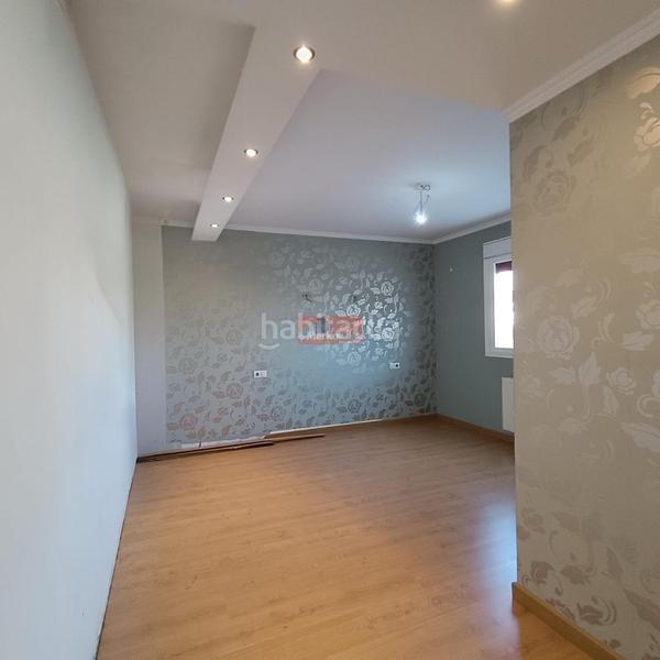 Foto ed306b60-6485-49da-abb6-f1683c4f1080. Dúplex amb calefacció aparcament a Residencia - Abella Lugo