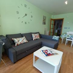 Rent Apartment in San Roque - As Fontiñas. Se alquila apartamento en alquiler a escasos metros de  la mural