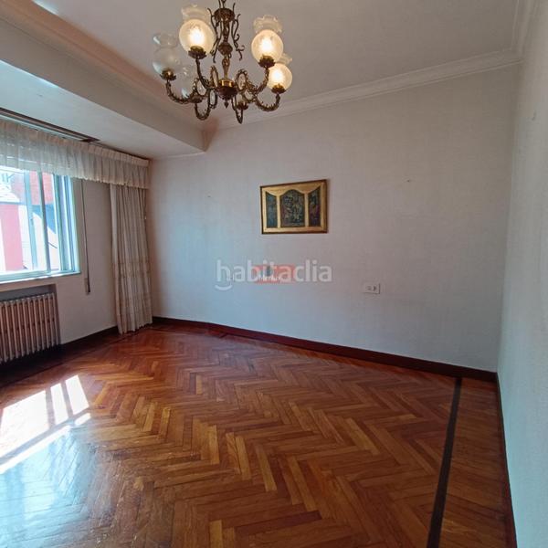 Foto 33b91b50-7c96-4289-820d-029149423604. Appartamento con riscaldamento in A Milagrosa Lugo