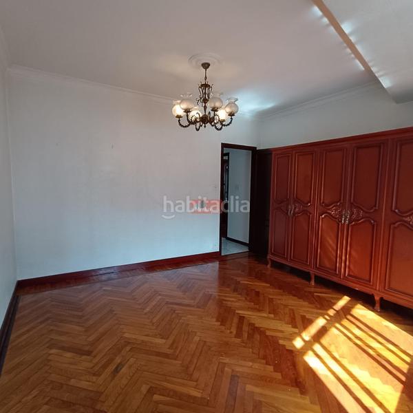 Foto 3dd9fa8a-f1ad-4fd4-a825-982eb1bfc9e9. Appartamento con riscaldamento in A Milagrosa Lugo