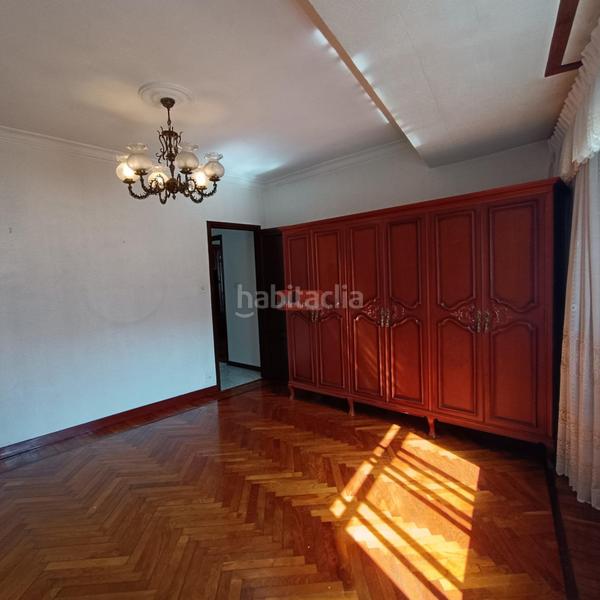 Foto 7bcea836-bef8-4e2e-b031-35dfc0e673a6. Appartamento con riscaldamento in A Milagrosa Lugo