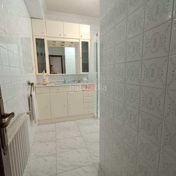 Foto 88950b40-d3ad-40b8-9253-0455912fb21a. Appartamento con riscaldamento in A Milagrosa Lugo