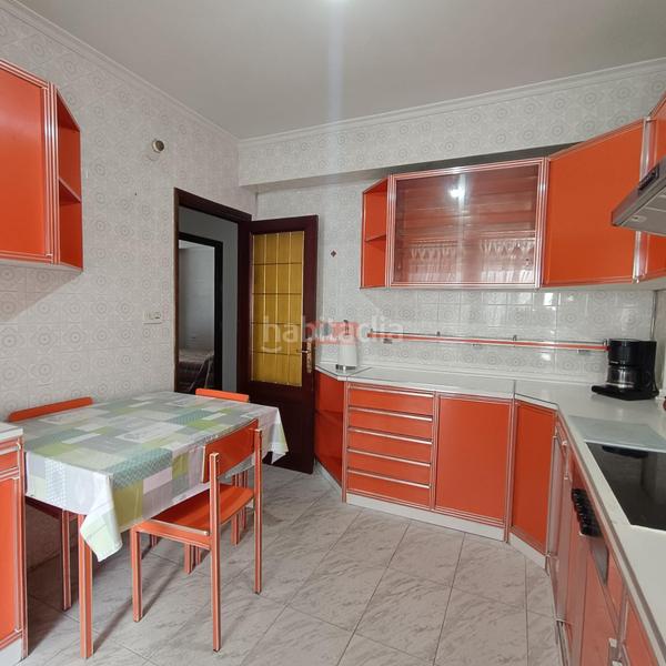 Foto cf96ef30-b147-49b7-b4d2-424d224a83a7. Appartamento con riscaldamento in A Milagrosa Lugo