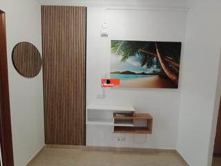 Location Appartement à A Milagrosa. Se alquila piso reformado cerca de lamas de prado