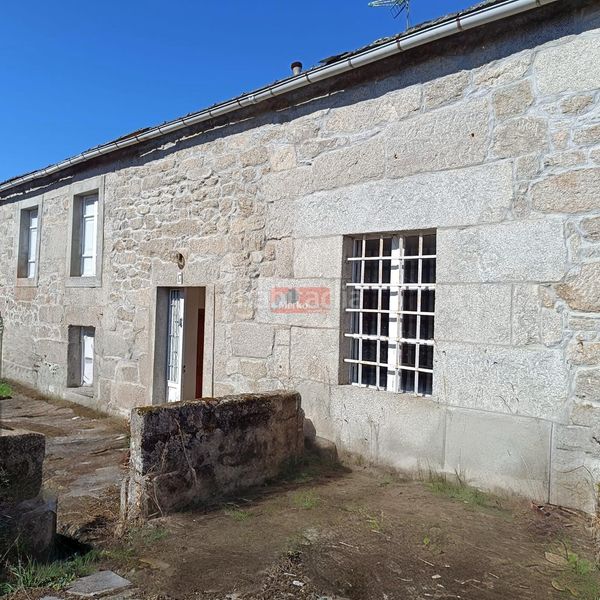 Foto 0e75ab6f-1329-4f60-909e-5b9a9c5ceaa5. Masia amb aparcament a Parroquias del Este Lugo