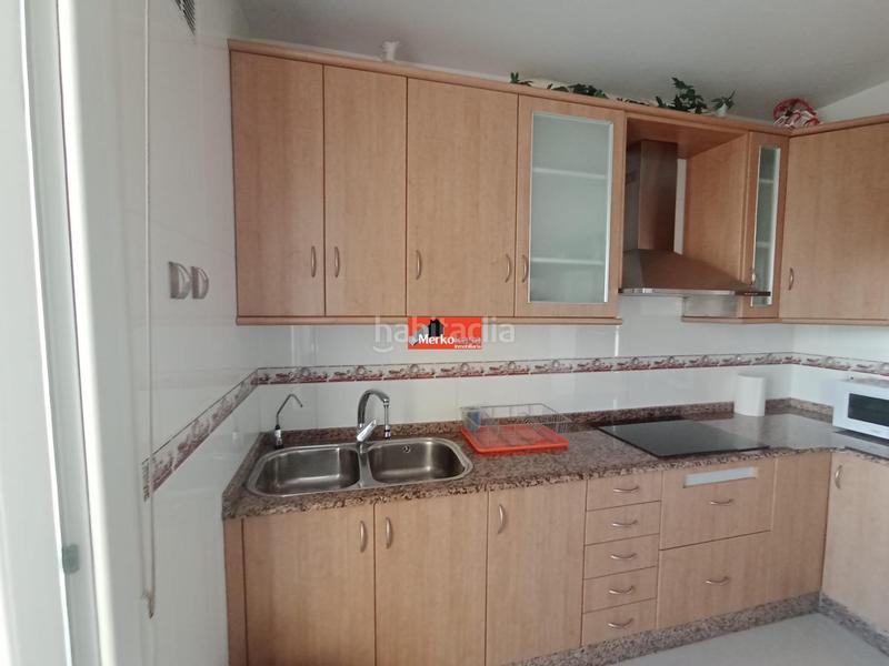 Foto ddd49535-33dc-458f-aace-6d5a72b0f053. Alquiler apartamento se alquila apartamento en la zona residencial de abella, en Lugo