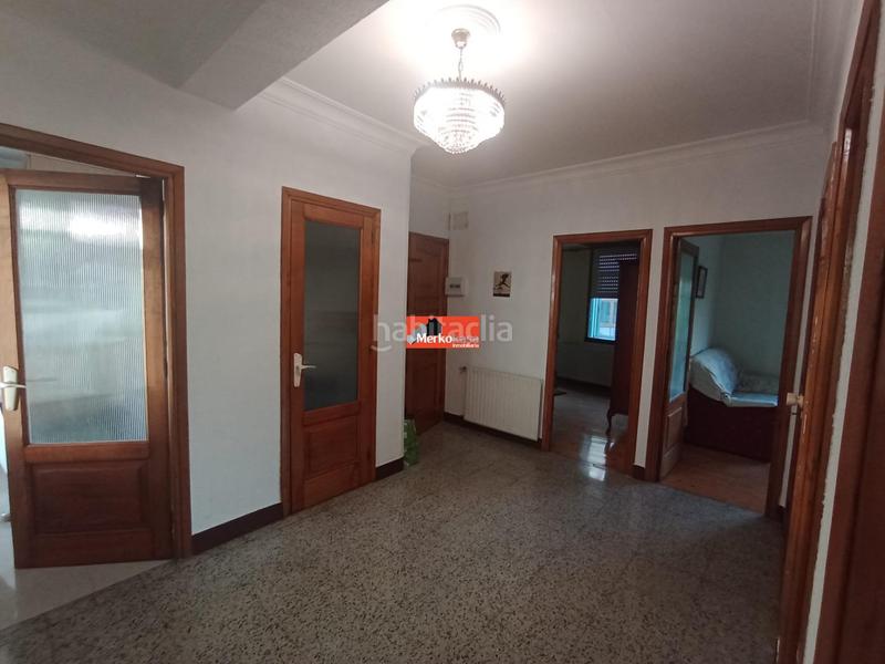 Foto fbb59bc2-981a-4038-8f7e-1d64e1b38dc2. Lloguer apartament amb calefacció a Residencia - Abella Lugo