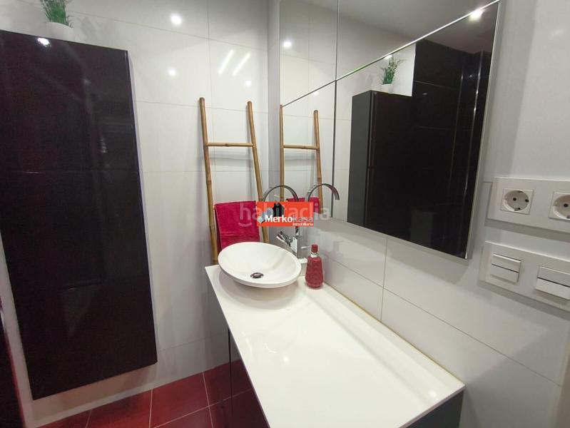 Foto 7267b50e-535a-41b2-be85-0520e2a6736d. Location appartement avec chauffage parking dans San Roque - As Fontiñas Lugo