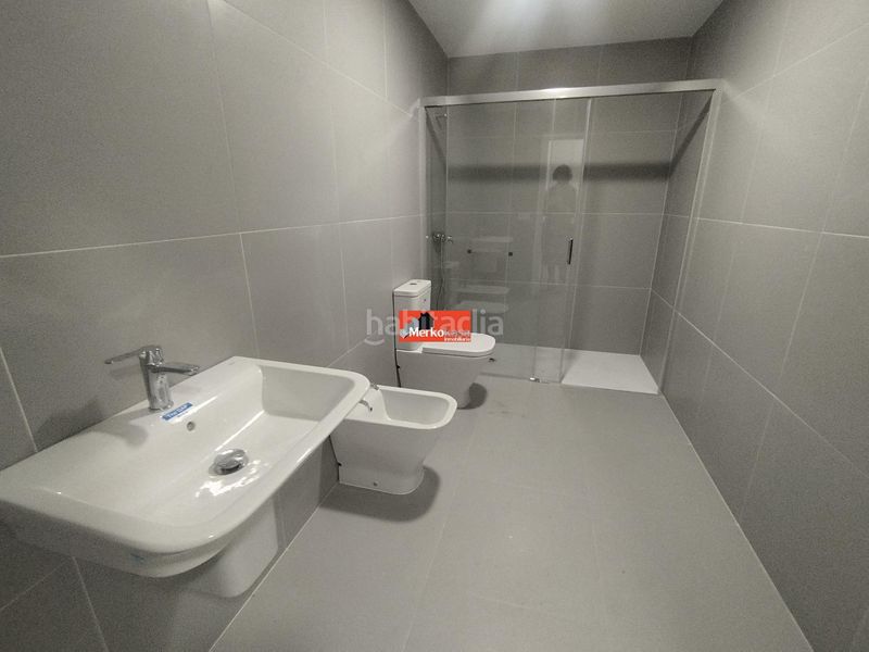 Foto 23e9004f-c406-4ba6-9207-a7eeb91018a2. Rent flat with parking in Recatelo - O Carme Lugo