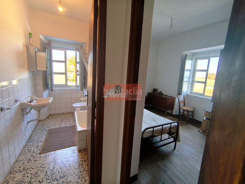 Foto d40afeae-ce55-43db-bd33-399fe86aed4e. Masia amb aparcament a Parroquias del Este Lugo