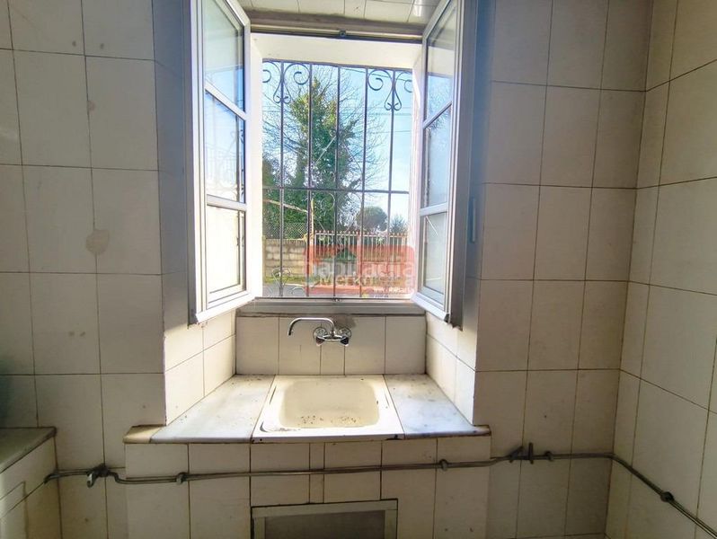 Foto dac46579-60fd-4278-915e-7cd556bad6c5. Masia amb aparcament a Parroquias del Este Lugo