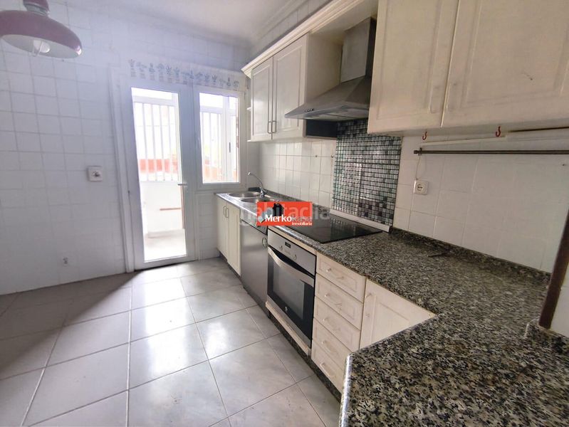 Foto 272effb5-ee97-44b8-a46d-b21def17dadd. Flat with heating in San Roque - As Fontiñas Lugo