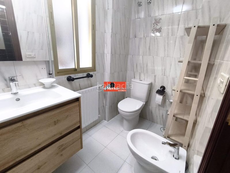 Foto 0e392a8f-91b4-49ca-bcdf-04532f46de16. Rent flat with heating parking in A Piriganlla - Albeiros - Garabolos Lugo
