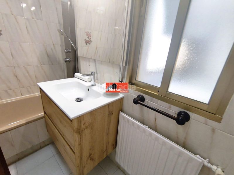 Foto e34be135-7aa3-46ce-bc34-50849531e2a7. Rent flat with heating parking in A Piriganlla - Albeiros - Garabolos Lugo
